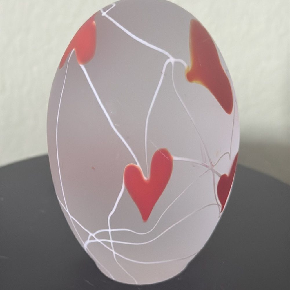 Glass egg Art Piece white with red hearts